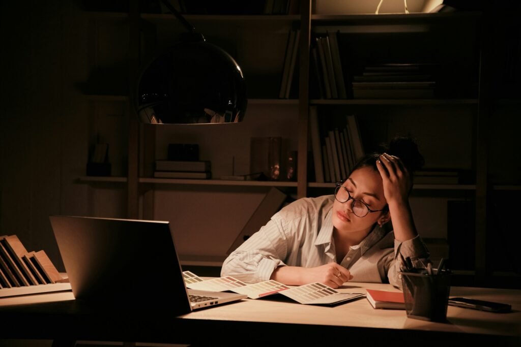 reduce eye strain at night